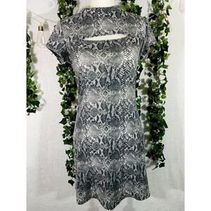 Love Fire Gray Snake Print Chest Cut Out Short Sleeve Mini Dress Women's Medium
